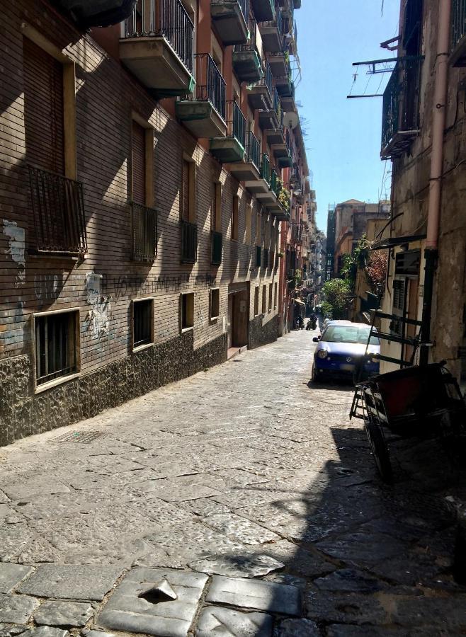 Residenza Chiaia Bed & Breakfast Napoli Bagian luar foto