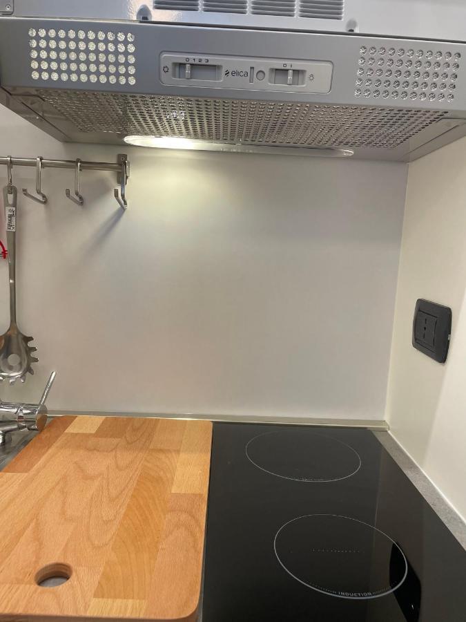 Residenza Chiaia Bed & Breakfast Napoli Bagian luar foto