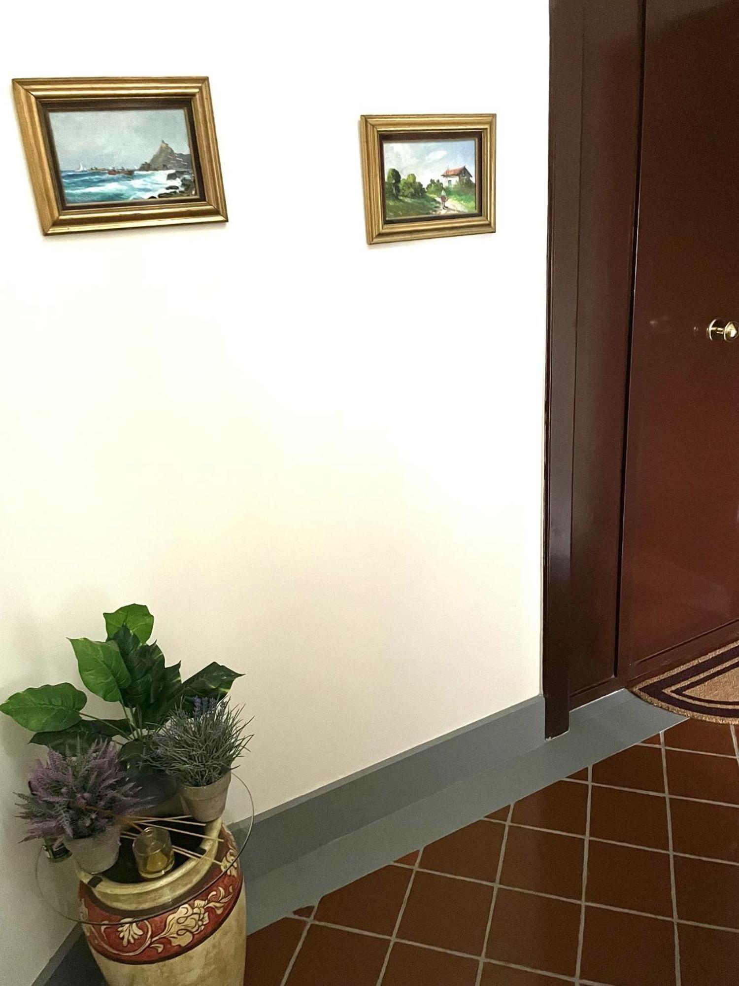 Residenza Chiaia Bed & Breakfast Napoli Bagian luar foto